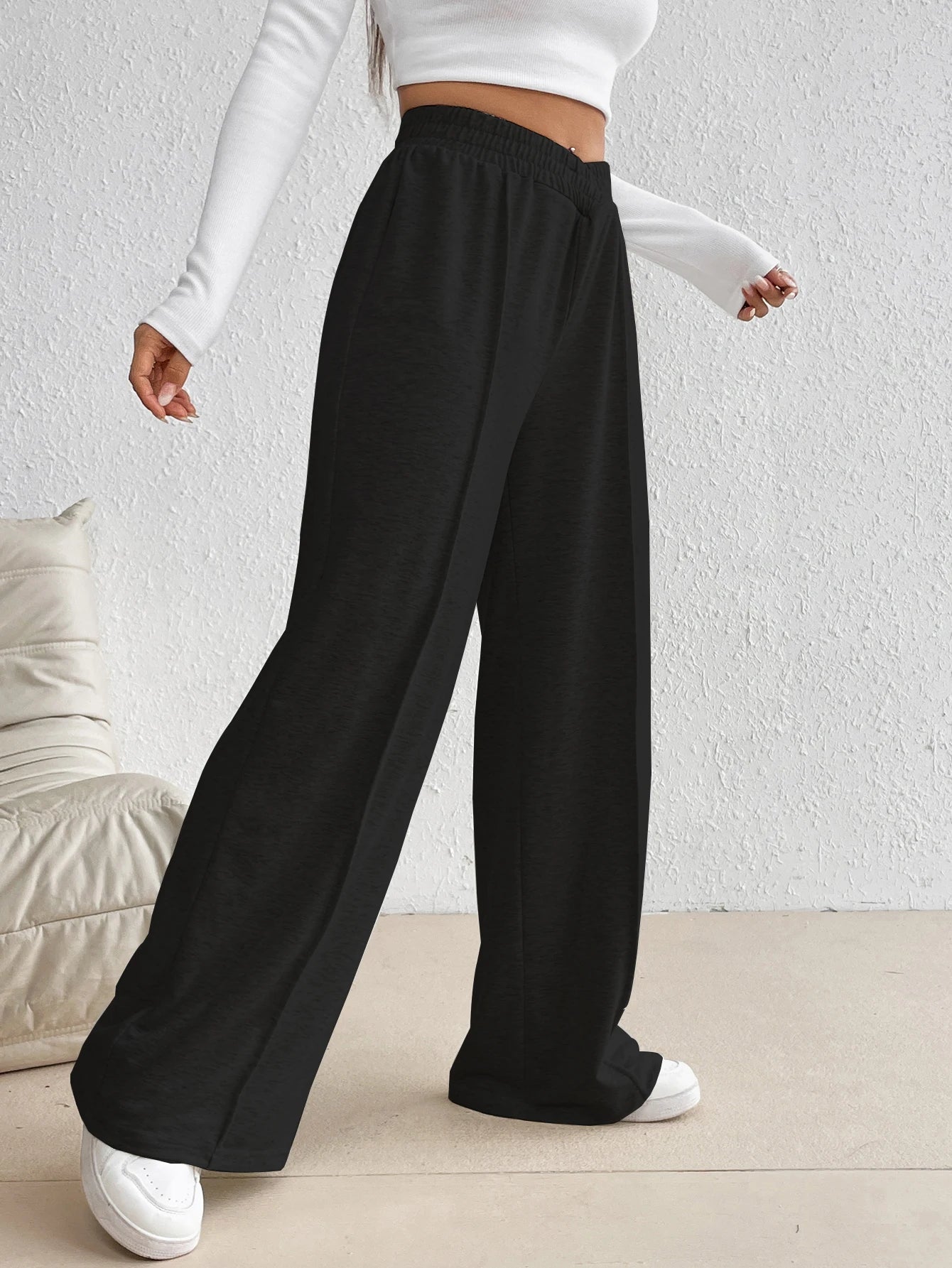 Asymmetric Wide Leg Sweatpants